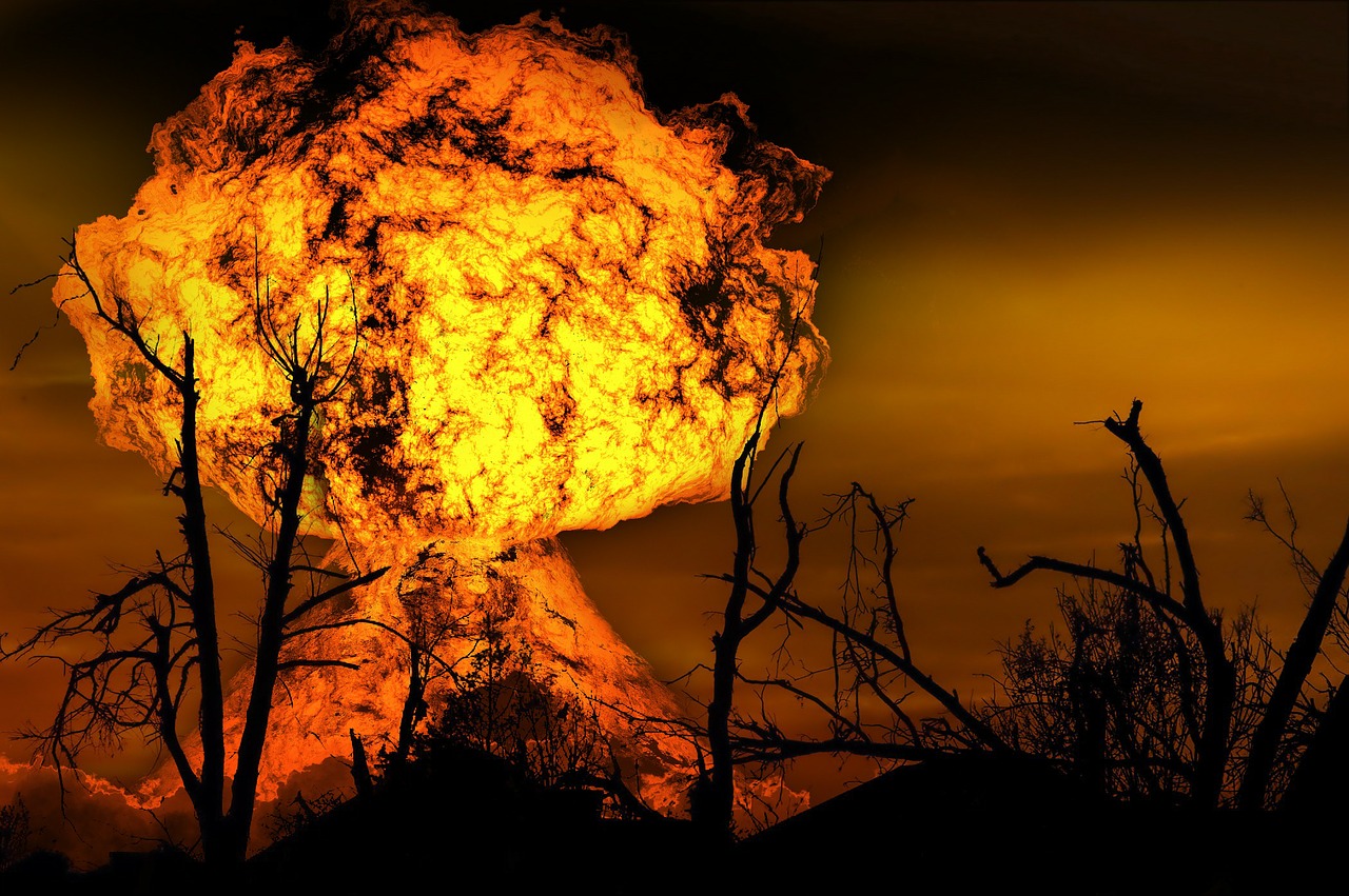 Minneapolis, MN – One Killed & Two Injured in Explosion on 8th Ave N