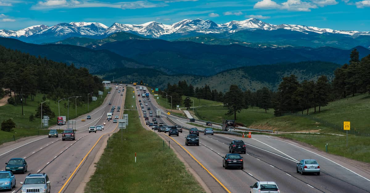 Traffic on I-70 in Colorado | Burg Simpson